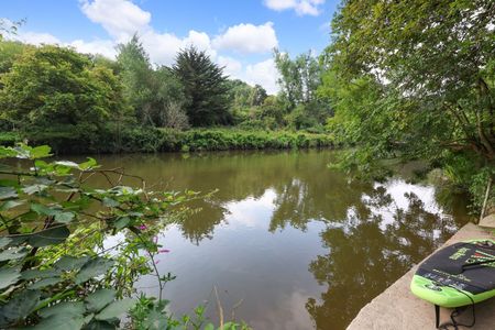 4 Bed Detached House, Robertson Drive, BS4 - Photo 4