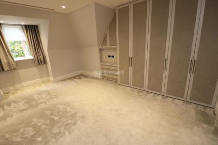 3 bedroom apartment to rent - Photo 2