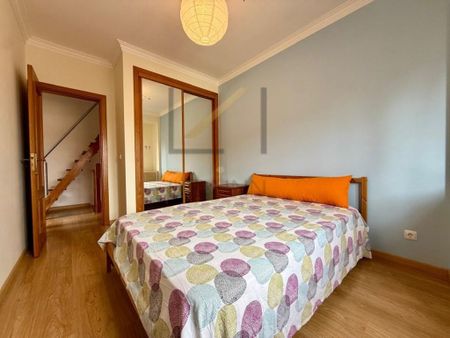 Luxury Semidetached House for rent in Cascais e Estoril, Portugal - Photo 4