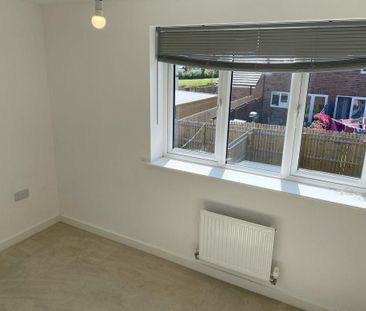 Sceptre Avenue, Bessacarr, Doncaster - Photo 1