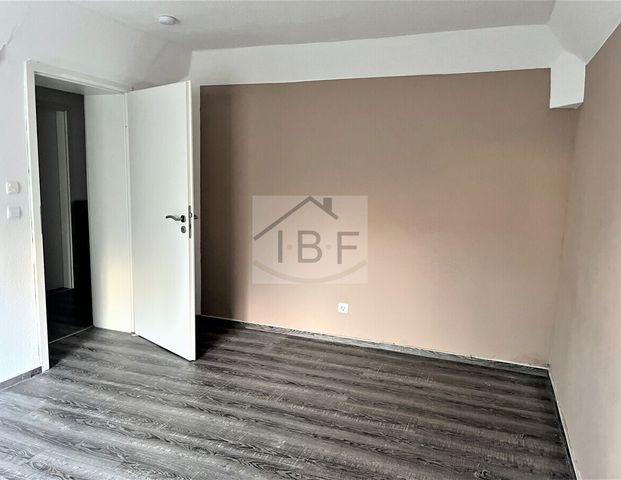 Zentral gelegene 3-ZKB-Wohnung in Mudersbach mit Terrasse - Photo 1