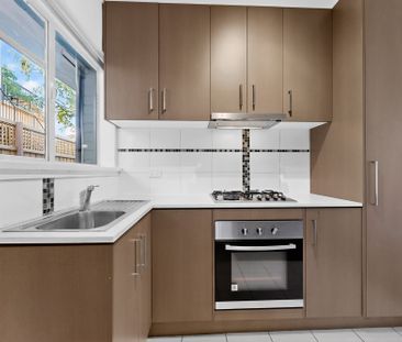 2/712 Burwood Road, Hawthorn East VIC 3123 - Apartment For Rent | D... - Photo 2