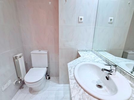 Piso de alquiler en Carrer Estelí, Mas Lluí - Photo 2