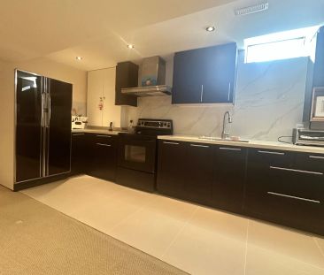 84 Hazelmere Drive #Basement - Photo 5