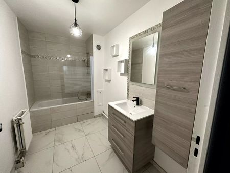 Appartement Cannes Ecluses 3 pièce(s) 64.38 m2 - Photo 4