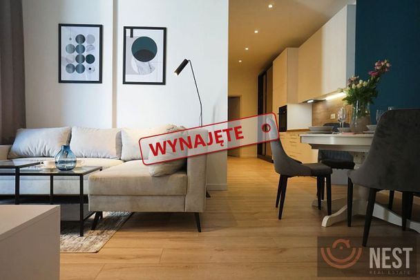 Apartament w prestiżowej kamienicy - Zdjęcie 1
