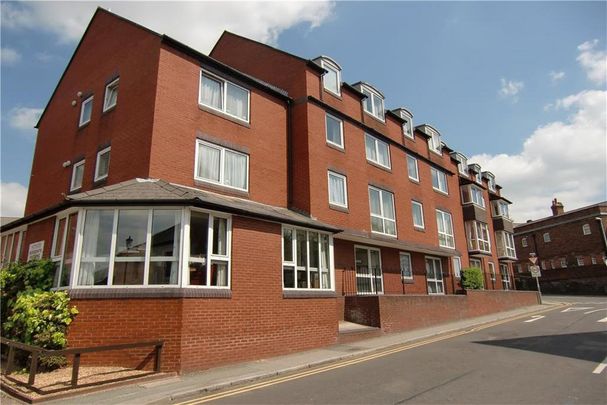 1 bedroom retirement property to rent - Photo 1