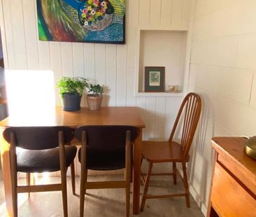 AFFORDABLE & COMFORTABLE 2-BEDROOM UNIT! - Photo 3