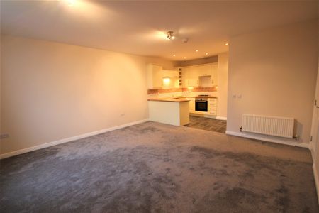 2 bedroom apartment to let - Photo 4