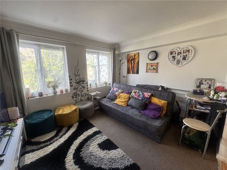 Mayday Road, Thornton Heath, CR7 7HP - Photo 4