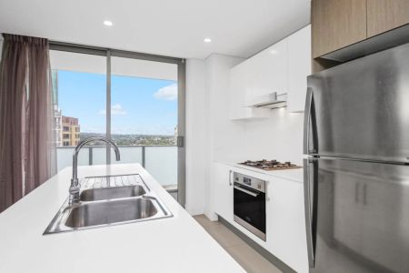 Executive Living in the Heart of Parramatta - Photo 4