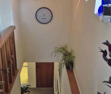 Convenintly-located house with central heating - Photo 5
