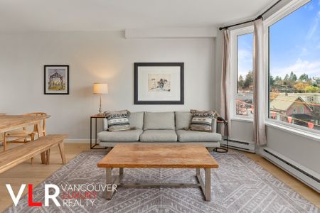 Condo in Vancouver West Side, BC - Photo 2