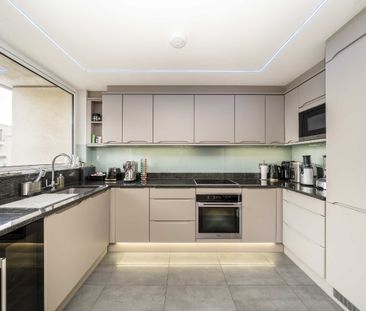 Upper Ground, Upper Ground, SE1, London - Photo 5