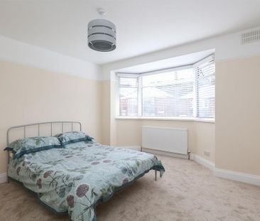2 bedroom semi-detached house to rent - Photo 2