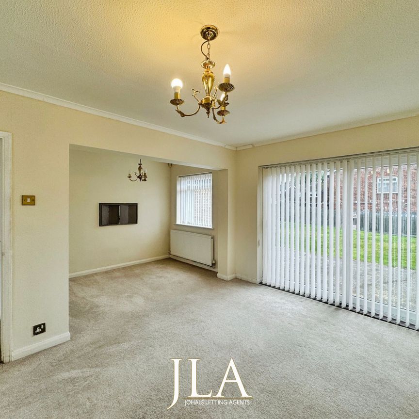 3 bed detached house to rent in Park Rise, Leicester, LE3 - Photo 1