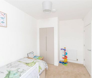 3 bedroom apartment to rent - Photo 6