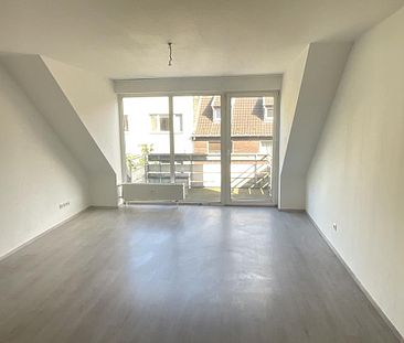 3-Zimmer-Wohnung mit gr. Sonnenbalkon in Duisburg Beeck - Photo 1