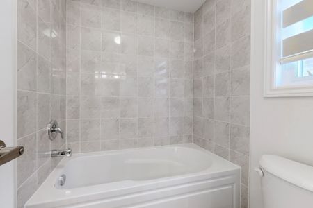 For Lease - 57 Big Canoe Drive, Georgina, Ontario - Photo 4