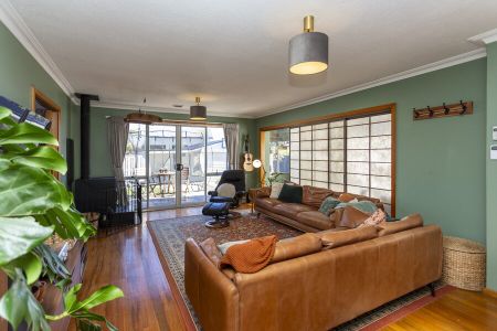 Pet friendly family home! - Photo 4