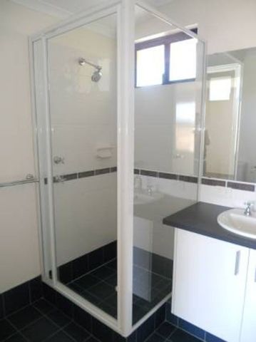 SPACIOUS LIVING - Photo 4