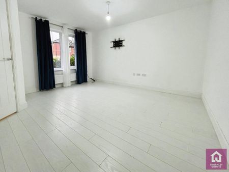 4 bedroom house to rent - Photo 2