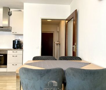 Nähe Center West: Sonnige 2-Zimmer-Wohnung inklusive Parkplatz mit ... - Photo 5