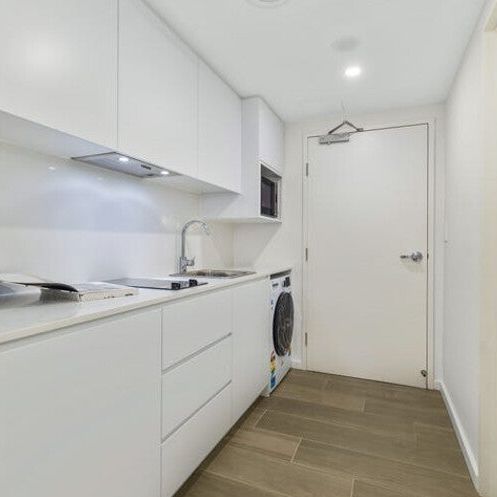 Homebush West - Photo 1