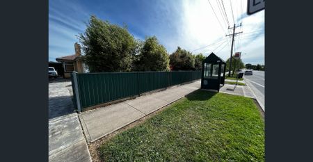 Comfortable room in share house on Cuthberts Road! - Photo 4