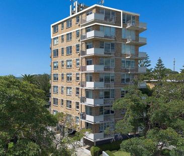 Breathtaking Views from Mosman's Highest Residence - Photo 4