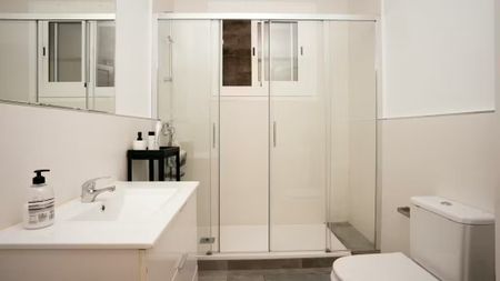 Avinguda Diagonal, Barcelona, Catalonia 08021 - Foto 5