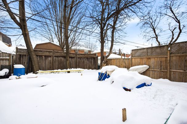 For Lease - 39 Penhurst Avenue Unit# 2, Toronto, Ontario - Photo 1