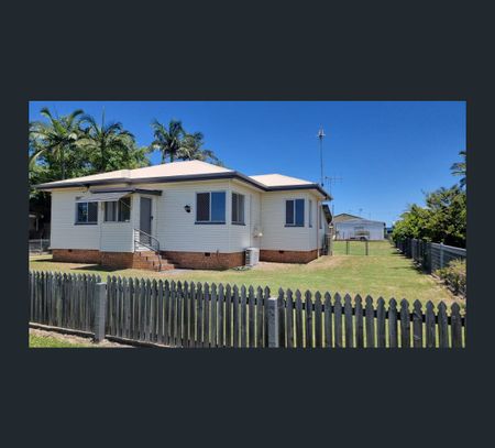 16 HURST STREET, Walkervale, Qld 4670 - Photo 2
