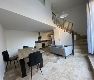 Location Appartement 2 pièces 43 m2 à La Ciotat - Photo 2