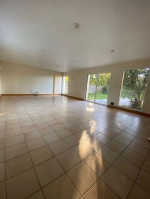 Location maison 5 pièces, 180.00m², Périgny - Photo 1
