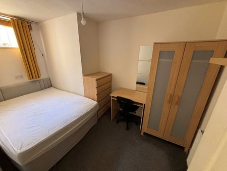 Room in a Shared Flat, Wheatfield Street, EH11 - Photo 4