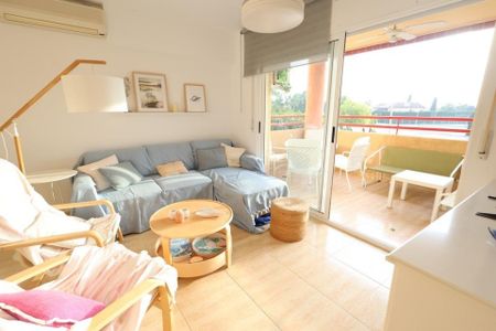 Atractivo Apartamento en Campoamor, Orihuela Costa - Ideal para Alquiler Turistico - Photo 3