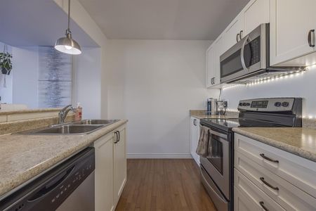 928 Blossom St, Kingston, ON K7P 0N2 - Photo 3