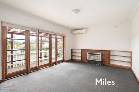 44 Ferguson Street, Macleod - Photo 4