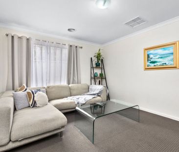 FOUR BEDROOM FAMILY HOME IN ESTUARY ESTATE - Photo 1