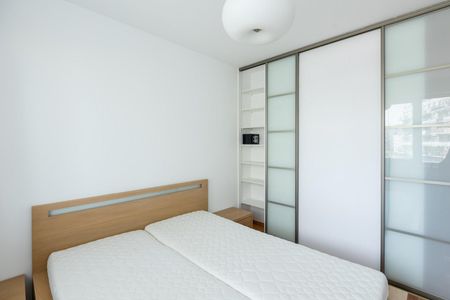 Pronájem bytu 3+kk 82 m² - Photo 4