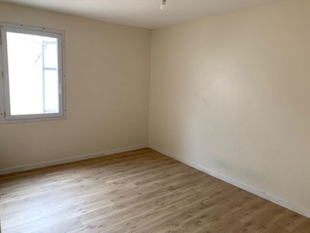 Location appartement 2 pièces, 43.32m², La Roche-sur-Yon - Photo 2