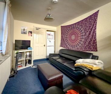 5 bedroom terraced house to rent - Photo 5