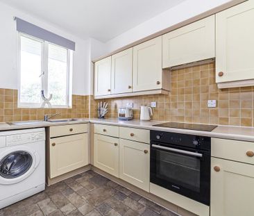 1 bedroom flat to rent - Photo 6