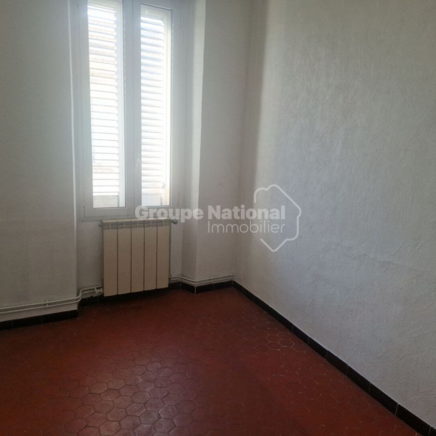 A Louer Marseille 13011 Appartement de type 3, - Photo 1