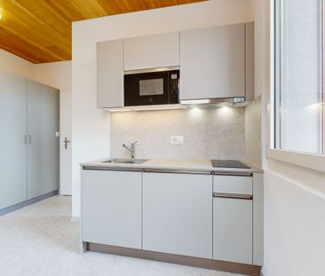 Un studio meublé – Bon TL CHF 300.00 offert ! - Photo 2