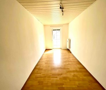 3-Zimmer Wohnung mit gratis Einbauküche und Balkon - Foto 5