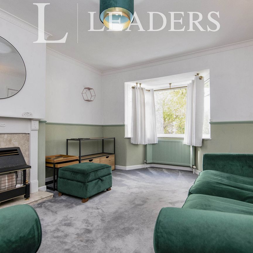 2 bedroom house to rent Hindhead Road, B14 - Photo 1