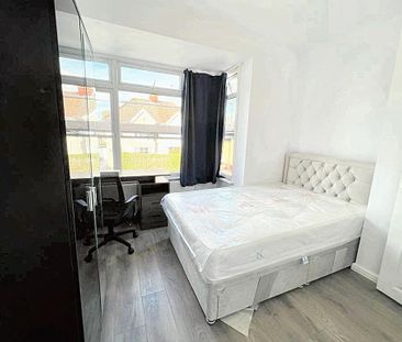 6 bedroom house to rent - Photo 3