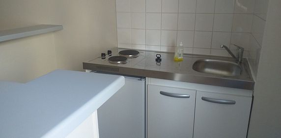 APPARTEMENT T2 DE 38 M² – CENTRE VILLE – Limoges – Begip - Photo 2